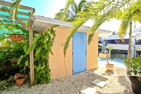 29040 Cedar Dr, Big Pine Key, FL 33043 photo 12