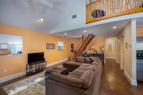 136 S Hammock Rd, Islamorada, FL 33036 photo 6