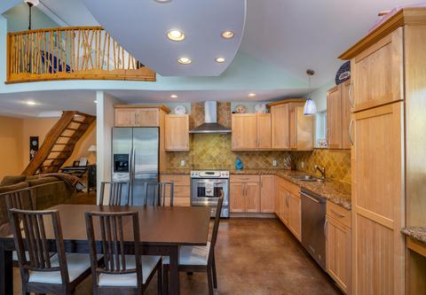 136 S Hammock Rd, Islamorada, FL 33036 photo 4
