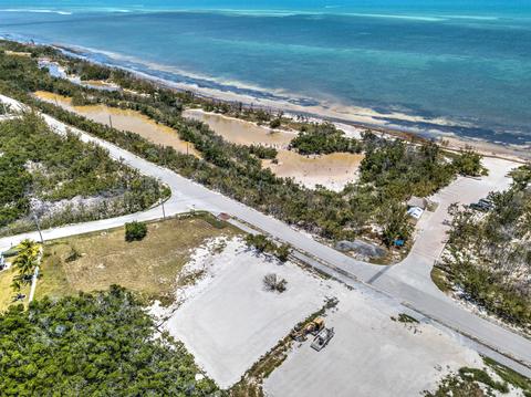 1690 Coco Plum Dr, Marathon, FL 33050 photo 2