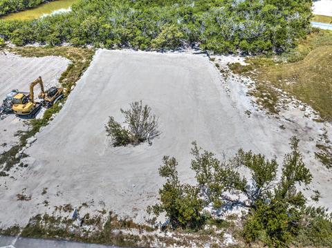 1690 Coco Plum Dr, Marathon, FL 33050 photo 3