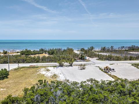 1690 Coco Plum Dr, Marathon, FL 33050 photo 1