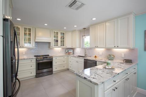 16842 E Point Dr, Sugarloaf Key, FL 33042 photo 10
