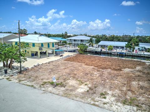115 W Bruce Ct, Marathon, FL 33050 photo 5