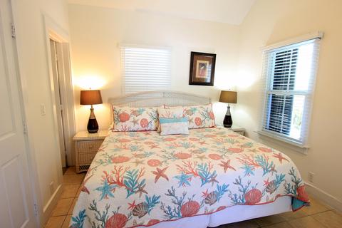 515 Louisa St, Key West, FL 33040 photo 9