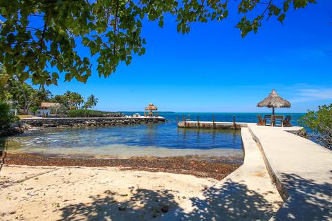 16 Avacado St, Islamorada, FL 33036 photo 4