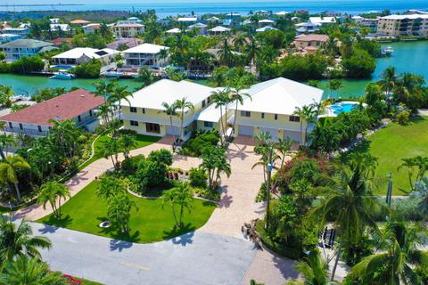 864 Copa D Oro, Marathon, FL 33050 photo 1