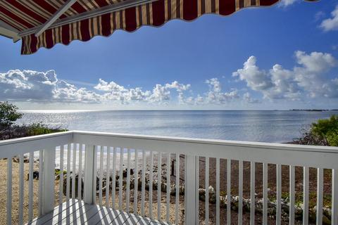 6595 Oceanview Ave, Marathon, FL 33050 photo 4