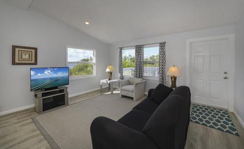 6595 Oceanview Ave, Marathon, FL 33050 photo 14