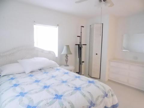 822 S Silver Cir, Key Largo, FL 33037 photo 11
