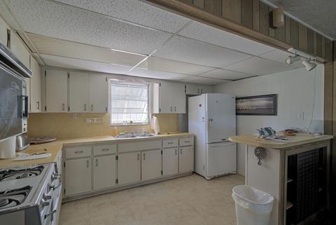 29210 Coconut Palm Dr, Big Pine Key, FL 33043 photo 10