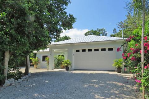 21 N Marlin Ave, Key Largo, FL 33037 photo 2