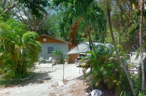 22 Robert St, Key Largo, FL 33037 photo 1