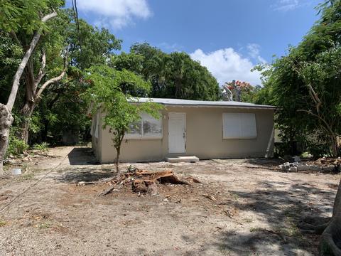 57 Hibiscus Ln, Key Largo, FL 33037 photo 1