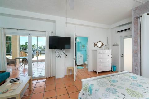43 E Beach Rd, Tavernier, FL 33070 photo 14