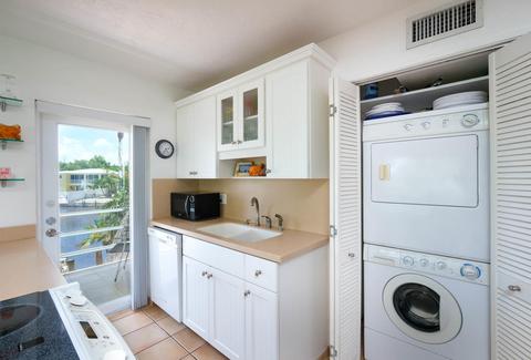 43 E Beach Rd, Tavernier, FL 33070 photo 20