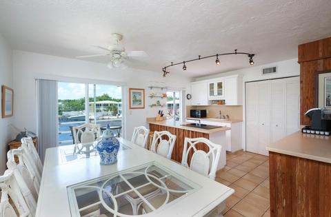 43 E Beach Rd, Tavernier, FL 33070 photo 6