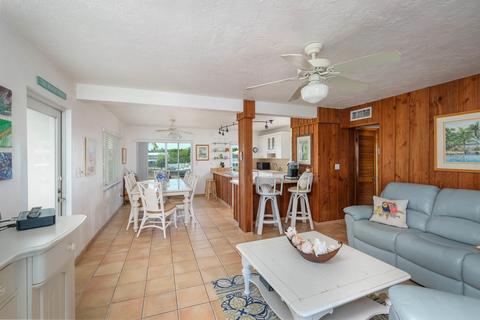 43 E Beach Rd, Tavernier, FL 33070 photo 8