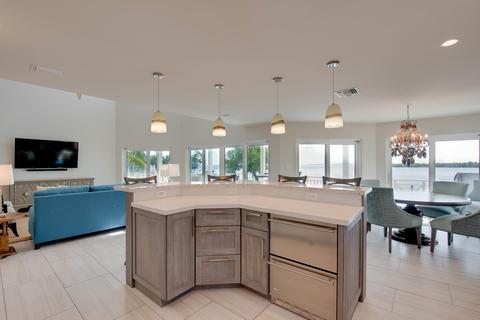103 Windy Point Cir, Marathon, FL 33050 photo 14