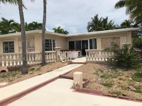 11585 6th Avenue Ocean, Marathon, FL 33050 photo 2