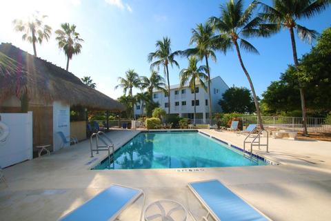 95 Coco Plum Dr #4B, Marathon, FL 33050 photo 3