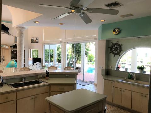 305 13th St #KEY colony, Key Colony Beach, FL 33051 photo 16
