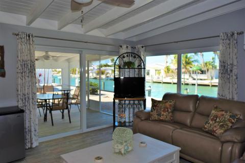301 10th St #KEY colony, Key Colony Beach, FL 33051 photo 11