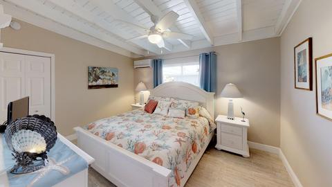 301 10th St #KEY colony, Key Colony Beach, FL 33051 photo 8