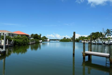 114 Coco Plum Dr, Marathon, FL 33050 photo 1