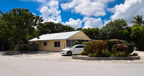 25 Snapper Ave, Key Largo, FL 33037 photo 2
