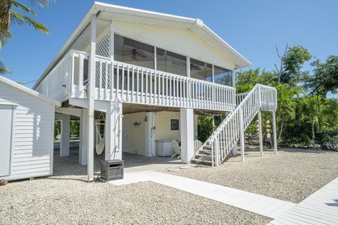 2034 Matthews Rd, Big Pine Key, FL 33043 photo 9