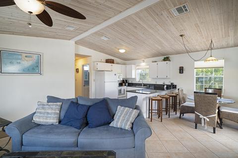 2034 Matthews Rd, Big Pine Key, FL 33043 photo 14