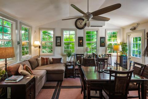 723 Windsor Ln, Key West, FL 33040 photo 1