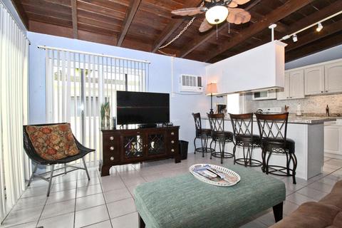 151 9th St #KEY colony, Key Colony Beach, FL 33051 photo 3
