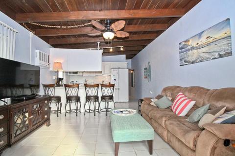 151 9th St #KEY colony, Key Colony Beach, FL 33051 photo 5