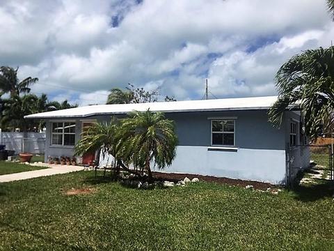 7964 Shark Dr, Marathon, FL 33050 photo 3