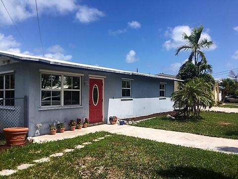 7964 Shark Dr, Marathon, FL 33050 photo 2