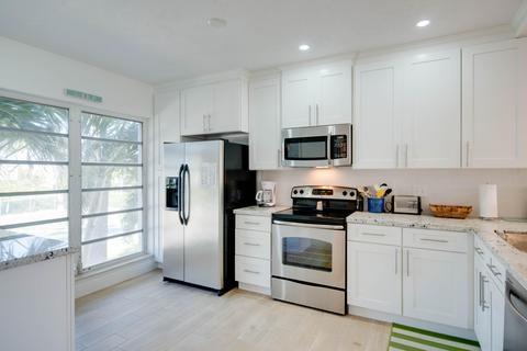 117 Coco Plum Dr #E1, Marathon, FL 33050 photo 10
