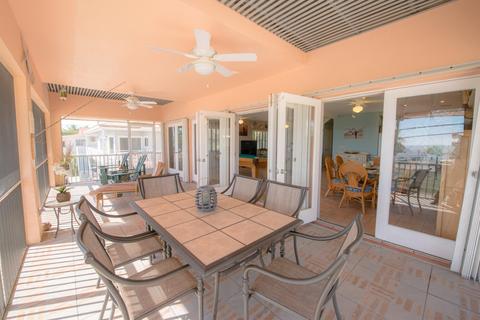 63 E Beach Rd, Tavernier, FL 33070 photo 3