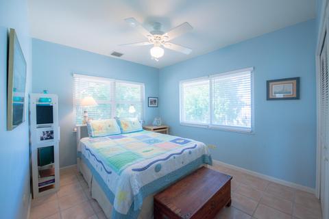 63 E Beach Rd, Tavernier, FL 33070 photo 16