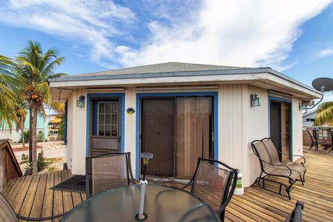 106 Buttonwood Ln, Long Key, FL 33001 photo 9