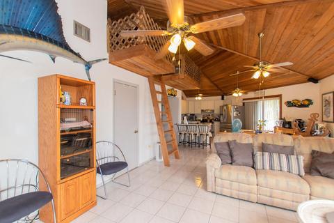 106 Buttonwood Ln, Long Key, FL 33001 photo 11