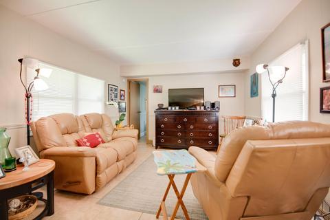 20 5th St, Big Pine Key, FL 33043 photo 4