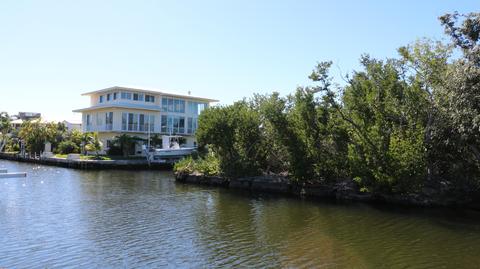 30894 Palm Dr, Big Pine Key, FL 33043 photo 2