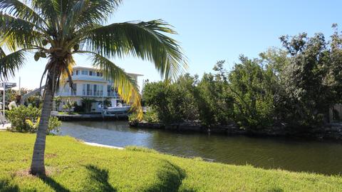 30894 Palm Dr, Big Pine Key, FL 33043 photo 1