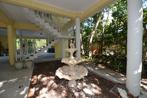 476 Beach Rd, Tavernier, FL 33070 photo 3