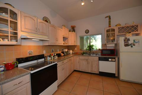 476 Beach Rd, Tavernier, FL 33070 photo 6