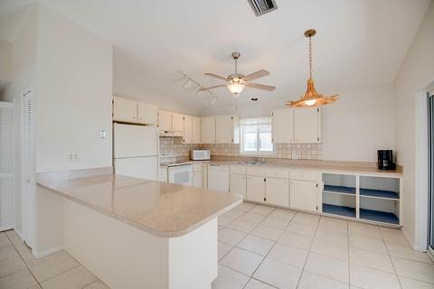 29564 Flying Cloud Ave, Big Pine Key, FL 33043 photo 13