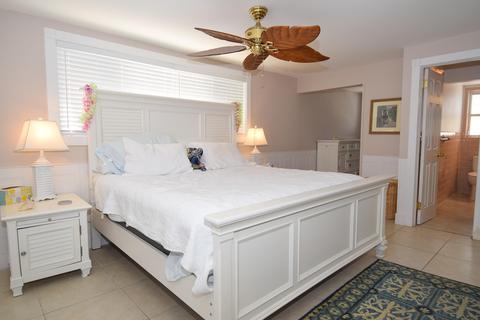 137 Grassy Rd, Key Largo, FL 33037 photo 12