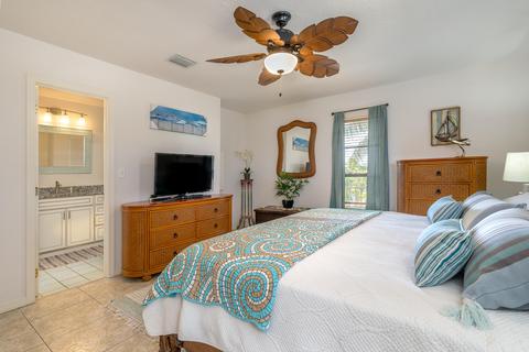 848 Copa D Oro, Marathon, FL 33050 photo 22